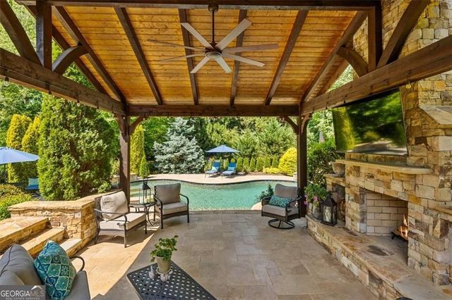 15889 Meadow King Court, Milton, GA 30004