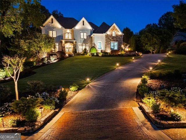 15889 Meadow King Court, Milton, GA 30004