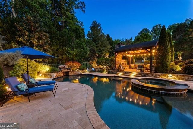 15889 Meadow King Court, Milton, GA 30004