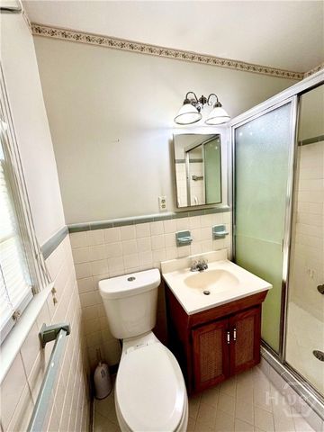 5707 Skyland Dr., Forest Park, GA 30297