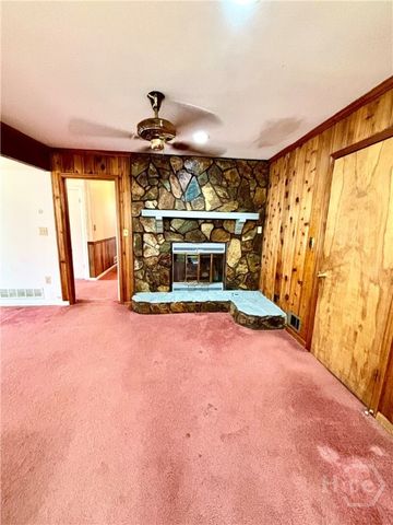 5707 Skyland Dr., Forest Park, GA 30297