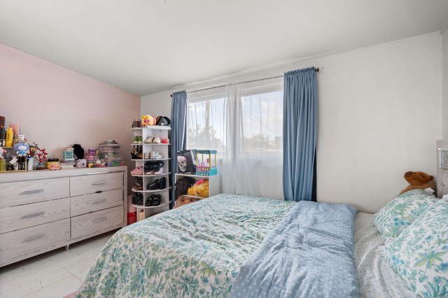 1837 Britt Street NE, Albuquerque, NM 87112