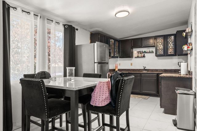 1837 Britt Street NE, Albuquerque, NM 87112