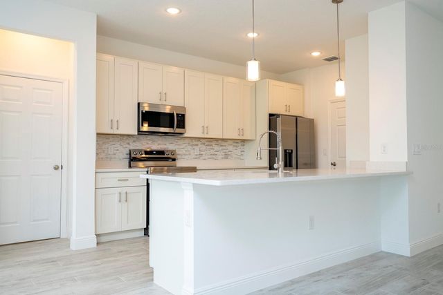 17431 SW 38TH TERRACE ROAD, Ocala, FL 34473