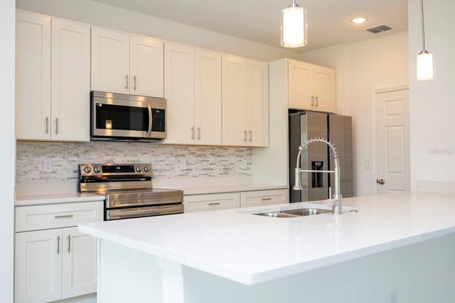 17431 SW 38TH TERRACE ROAD, Ocala, FL 34473