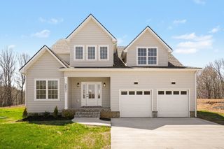 2031 Eagles Bluff Dr, Pleasant View, TN 37146