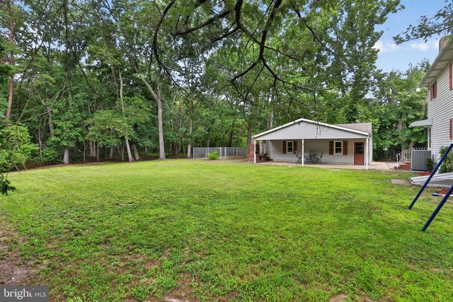 305 GROVE AVE, West Berlin, NJ 08091
