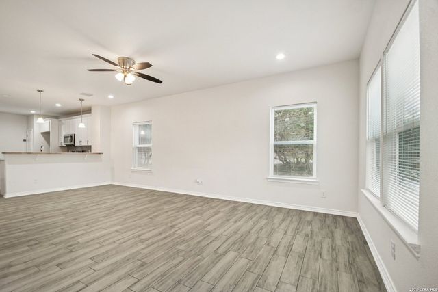 28 DEER RIDGE RD, Wimberley, TX 78676