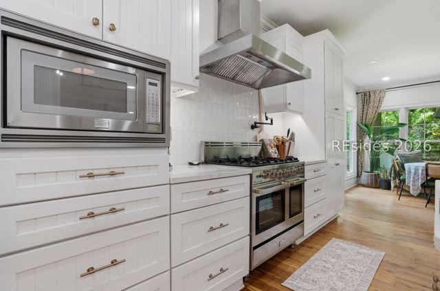 70 Foreman Hill Rd, Bluffton, SC 29910
