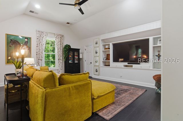 70 Foreman Hill Rd, Bluffton, SC 29910