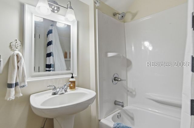 70 Foreman Hill Rd, Bluffton, SC 29910