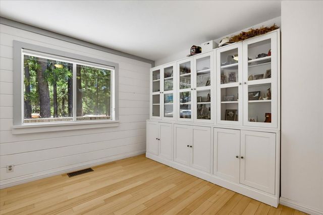 12002 Snowbourne Rd., Nevada City, CA 95959