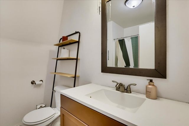 12002 Snowbourne Rd., Nevada City, CA 95959