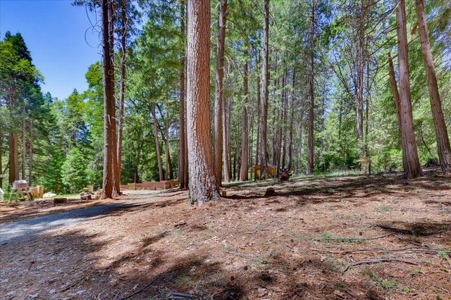 12002 Snowbourne Rd., Nevada City, CA 95959