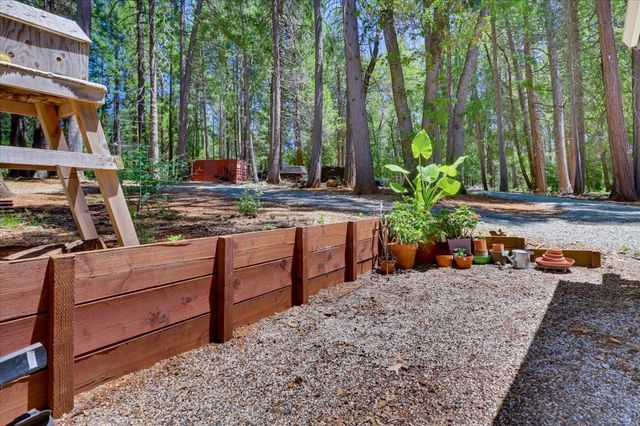 12002 Snowbourne Rd., Nevada City, CA 95959