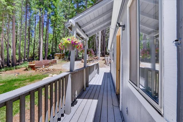 12002 Snowbourne Rd., Nevada City, CA 95959