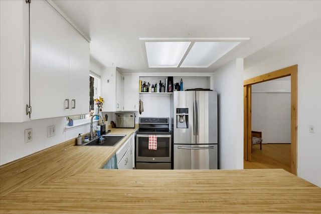 12002 Snowbourne Rd., Nevada City, CA 95959
