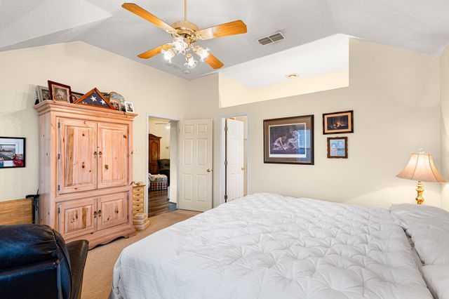 620 Troxell Boulevard, Rhome, TX 76078