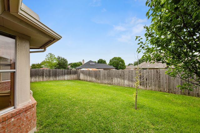 620 Troxell Boulevard, Rhome, TX 76078