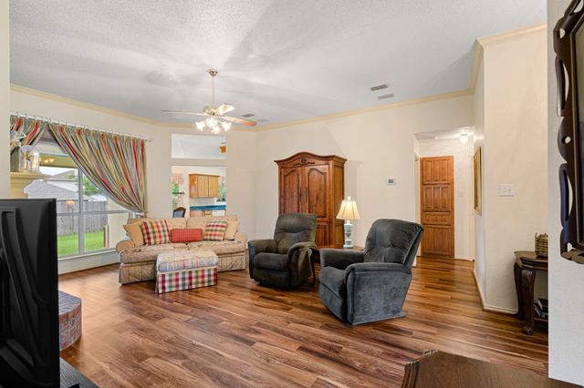 620 Troxell Boulevard, Rhome, TX 76078