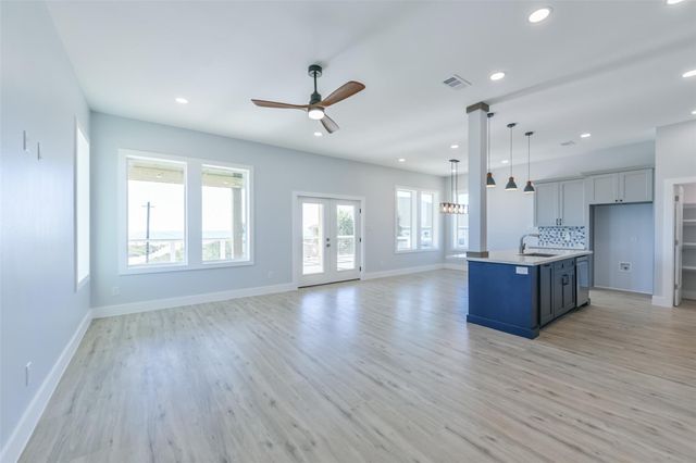 3226 Road Less Traveled, Galveston, TX 77554