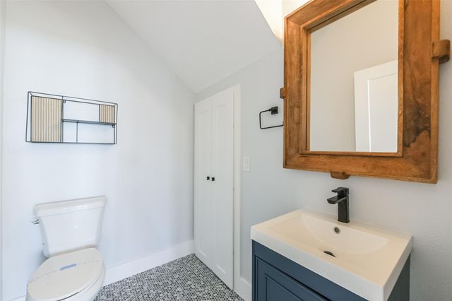 3226 Road Less Traveled, Galveston, TX 77554