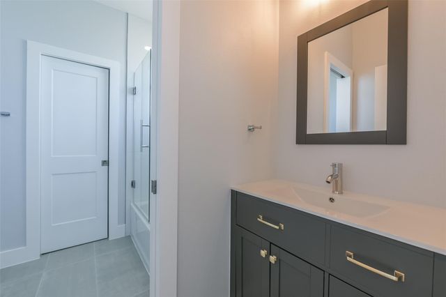 3226 Road Less Traveled, Galveston, TX 77554