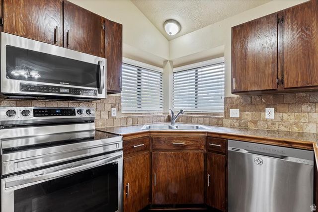 3821 S 6300 W, West Valley City, UT 84128