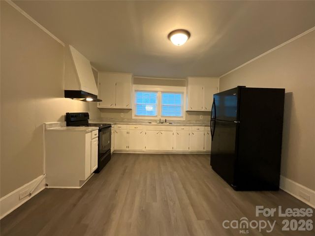 1034 Ridge Avenue, Gastonia, NC 28052