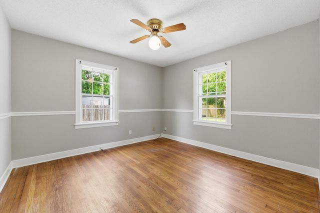 211 N St Marks Avenue, Chattanooga, TN 37411