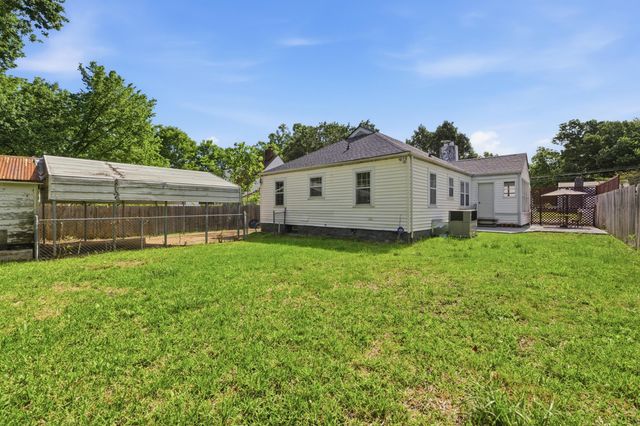211 N St Marks Avenue, Chattanooga, TN 37411