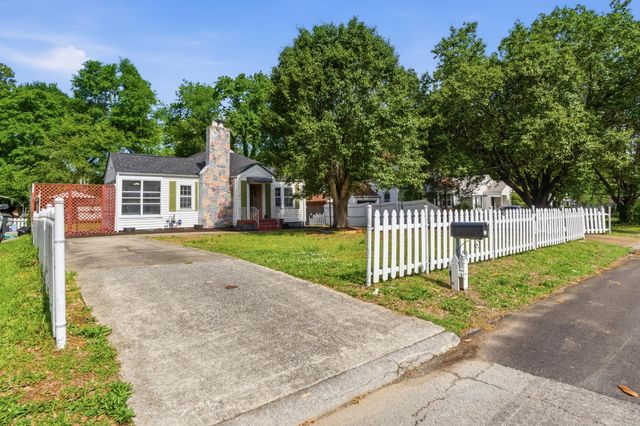211 N St Marks Avenue, Chattanooga, TN 37411