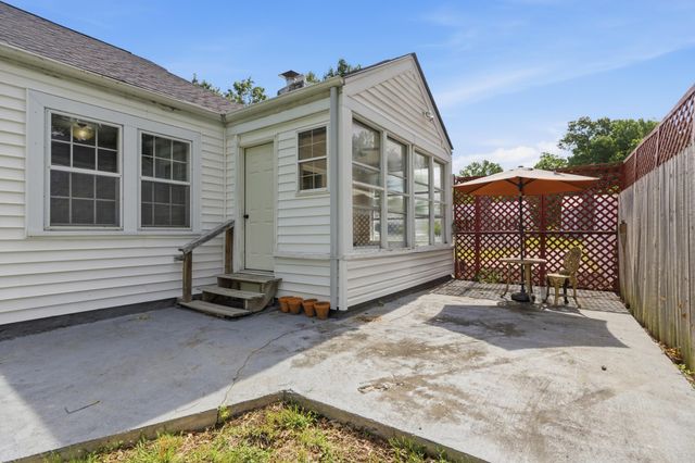 211 N St Marks Avenue, Chattanooga, TN 37411