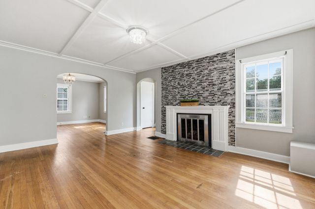 211 N St Marks Avenue, Chattanooga, TN 37411