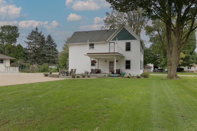 306 N Front STREET, Burlington, WI 53105