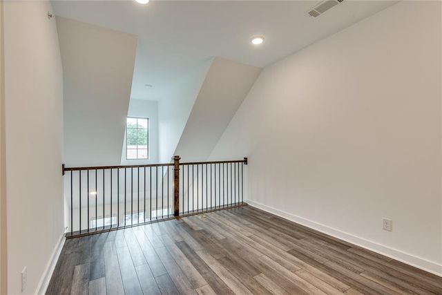 513 Burton Drive 808, Alpharetta, GA 30009