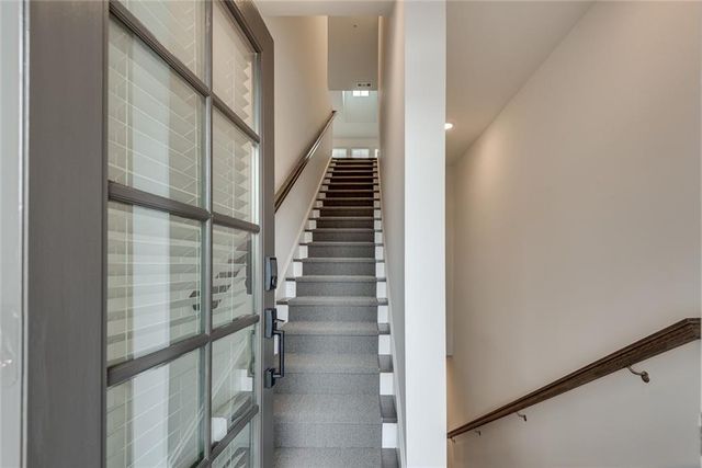 513 Burton Drive 808, Alpharetta, GA 30009