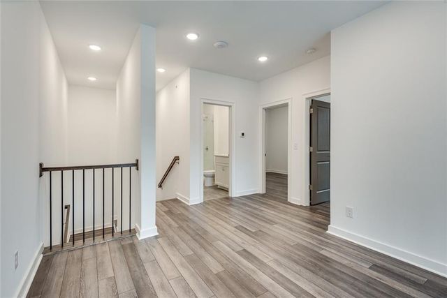 513 Burton Drive 808, Alpharetta, GA 30009