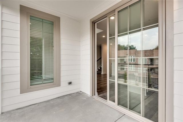 513 Burton Drive 808, Alpharetta, GA 30009