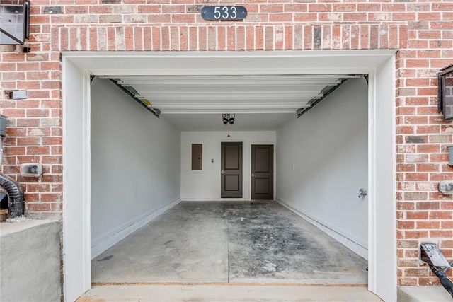 513 Burton Drive 808, Alpharetta, GA 30009