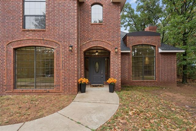12222 Canyon Circle Circle, Guthrie, OK 73044
