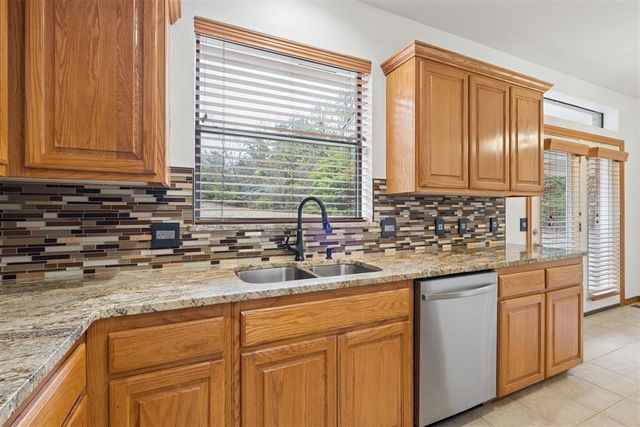12222 Canyon Circle Circle, Guthrie, OK 73044