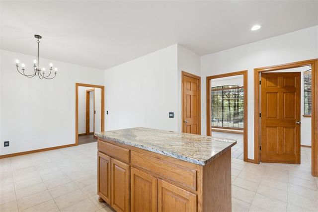12222 Canyon Circle Circle, Guthrie, OK 73044