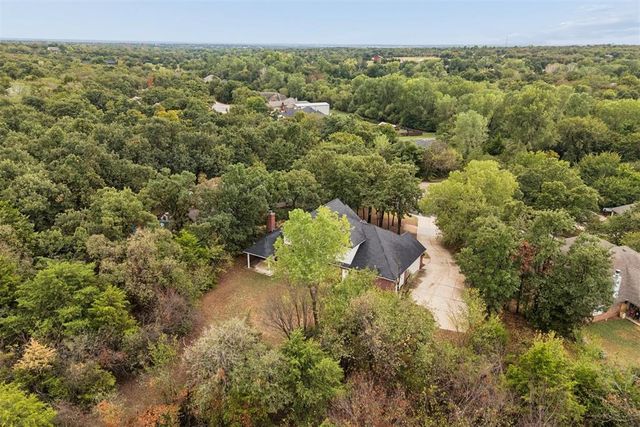 12222 Canyon Circle Circle, Guthrie, OK 73044
