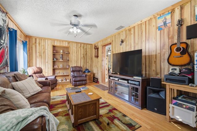 12461 HOBSON SIMMONS ROAD, Lithia, FL 33547