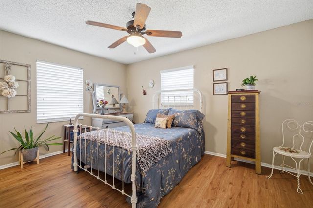 12461 HOBSON SIMMONS ROAD, Lithia, FL 33547