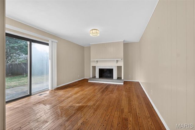 9999 Casa Rosa Drive, Affton, MO 63123