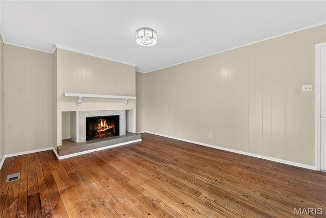 9999 Casa Rosa Drive, Affton, MO 63123