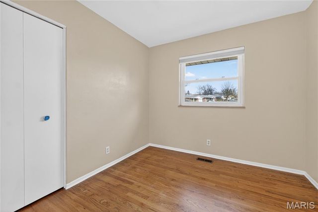 9999 Casa Rosa Drive, Affton, MO 63123