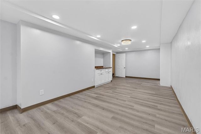 9999 Casa Rosa Drive, Affton, MO 63123